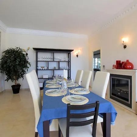 Villa Luxury With Private Pool Near Sea In *