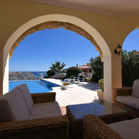 Luxury With Private Pool Near Sea In Villa Benalmadena